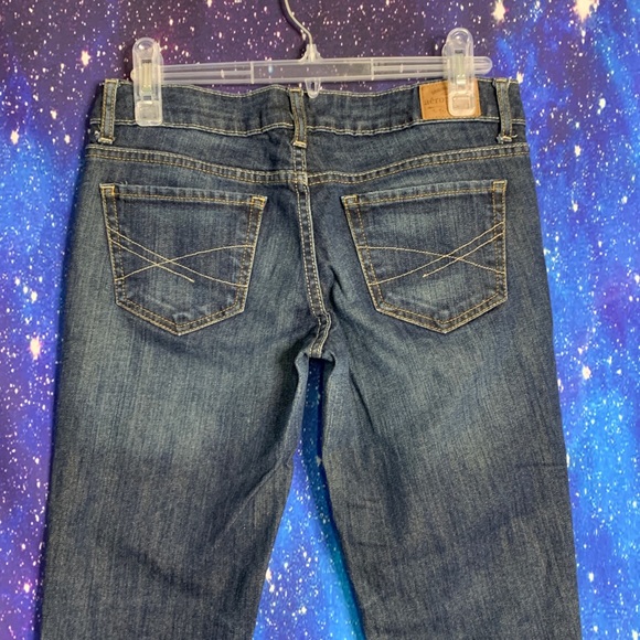 Aeropostale- Bayla Skinny 1/2 Short Jeans - Picture 6 of 8